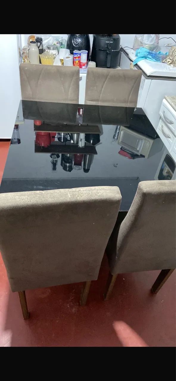 Mesa 4 cadeiras