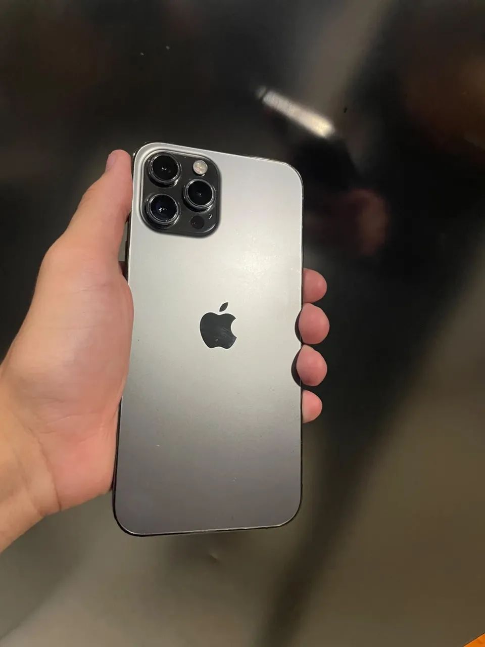 iPhone 12 Pro Max estado excelente bateria 100% - Foto 4