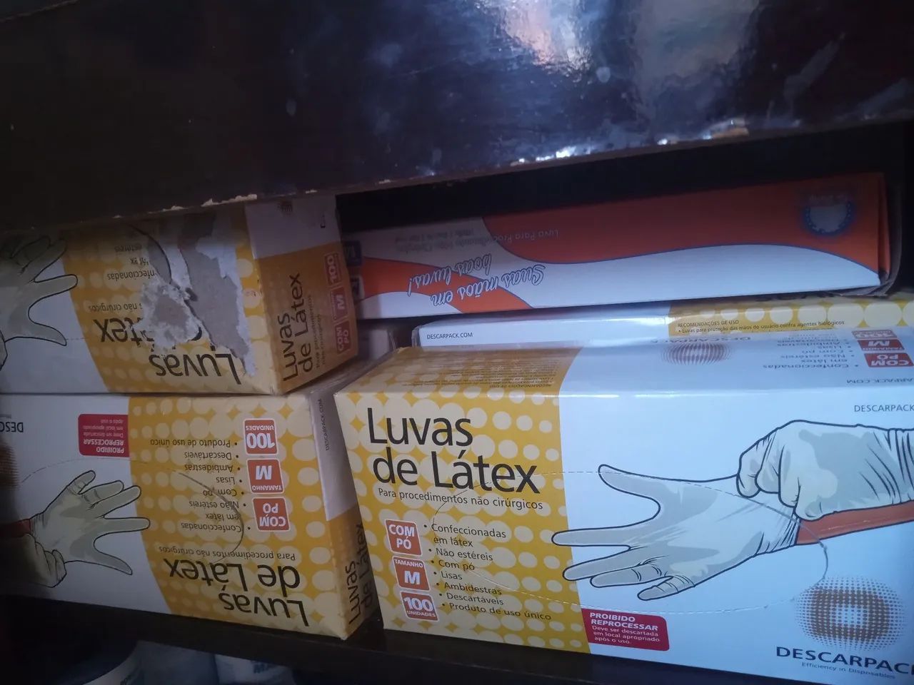 Caixas de luvas