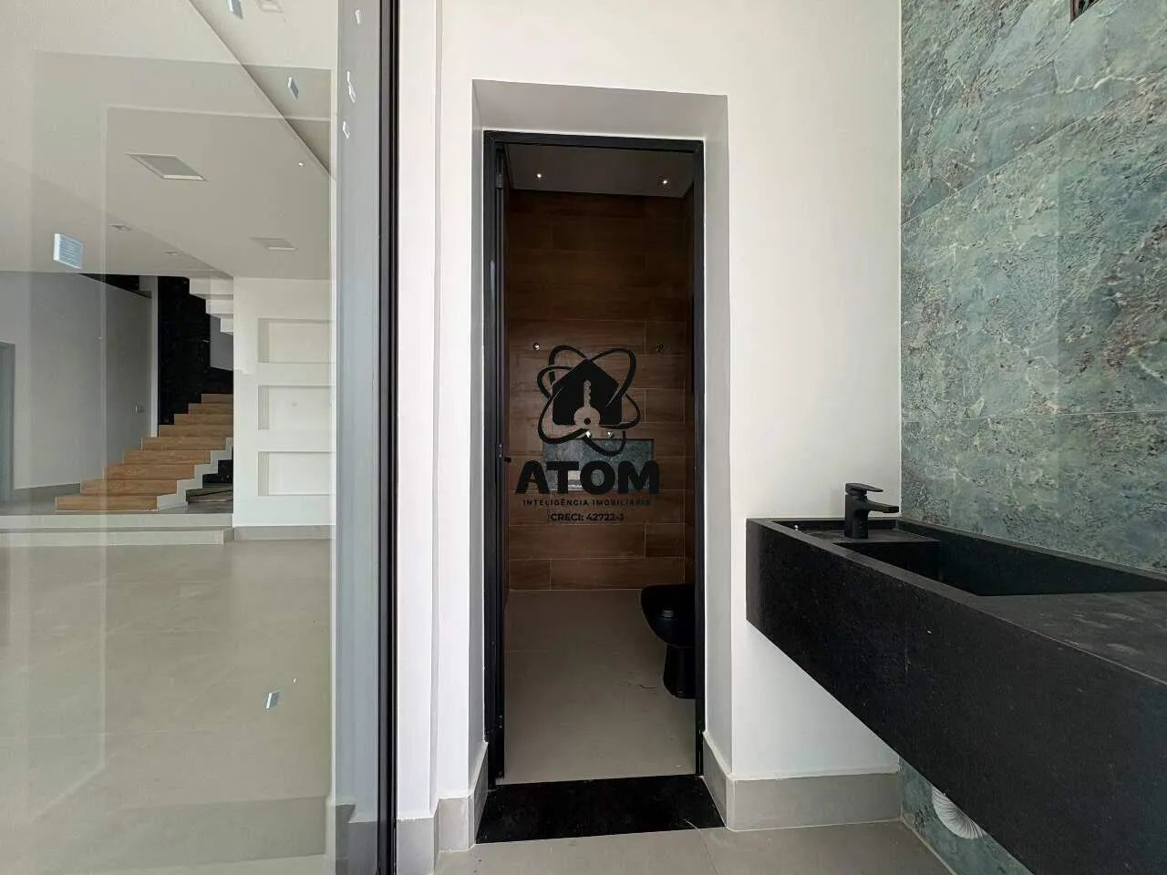Casa em Condomínio com 4 Suítes e Piscina á Venda em Taubaté - Foto 2