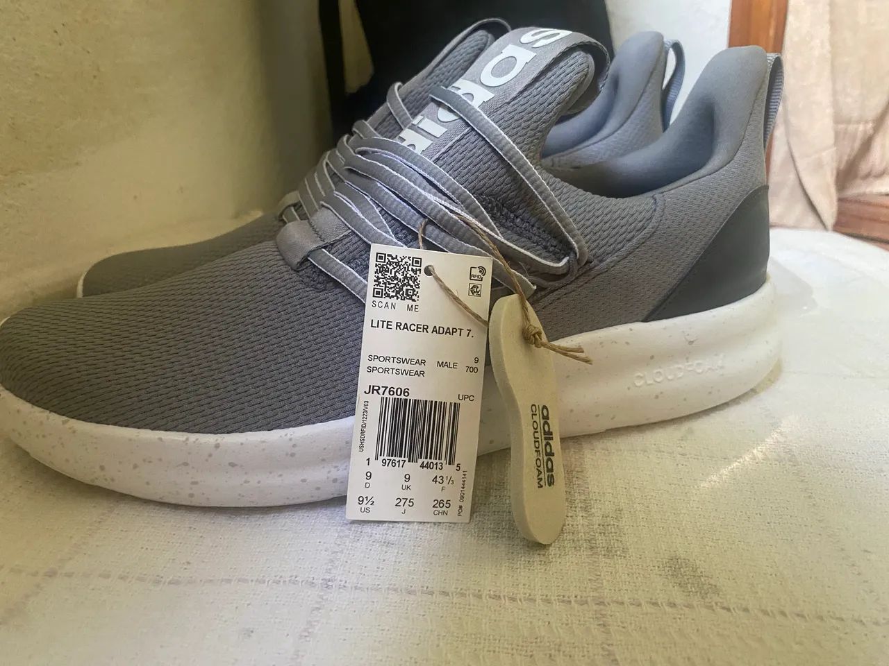 Tênis Adidas original tamanho 41 - Foto 2