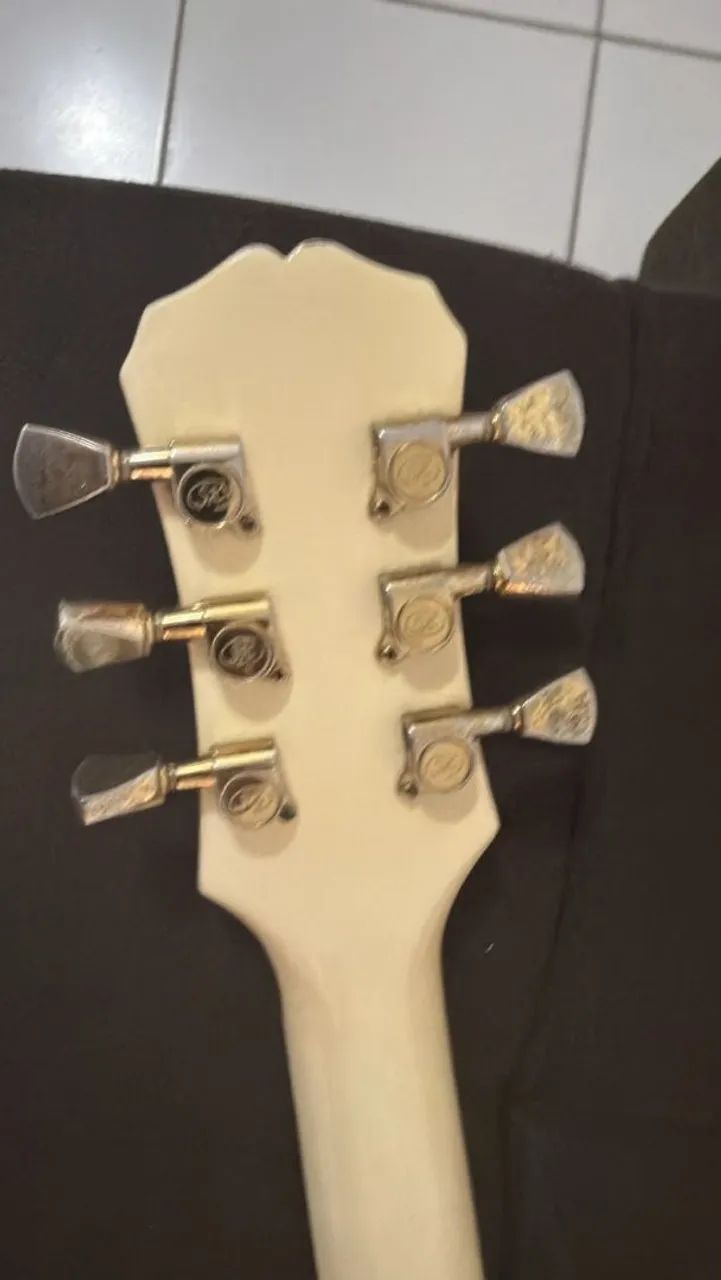 Guitarra - Foto 4