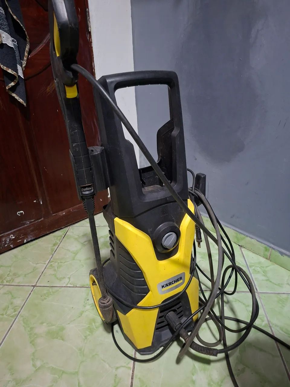 Jato karcher k4 seminovo