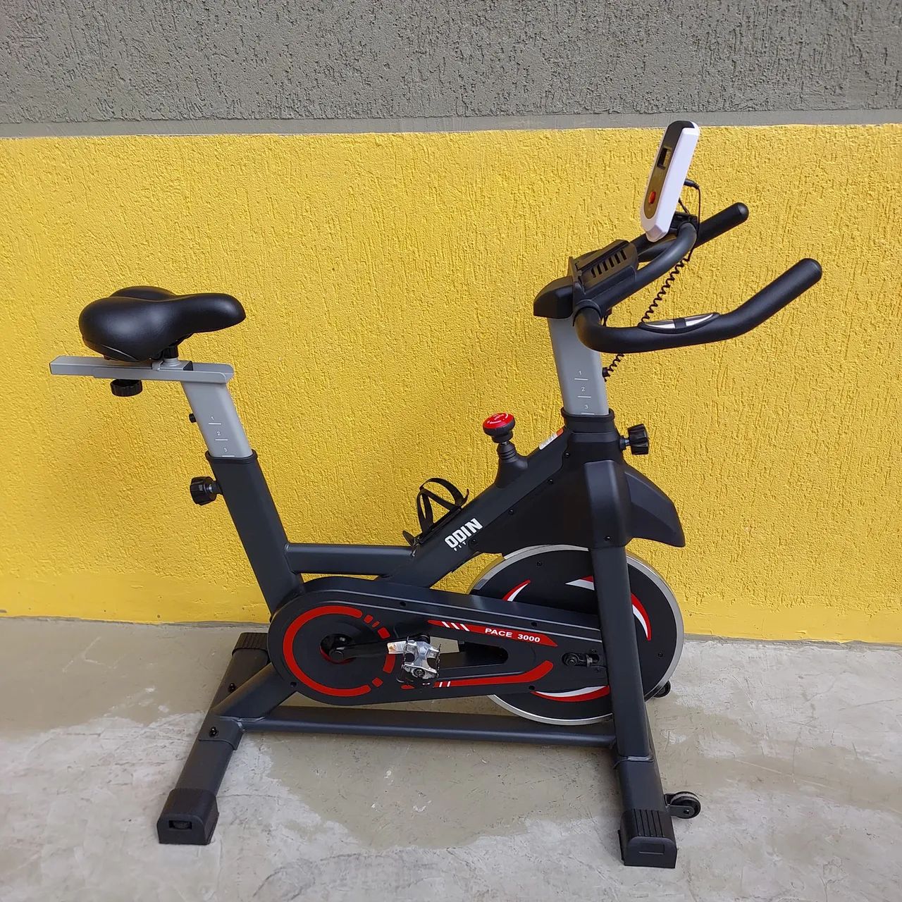 Bicicleta ergometrica spinning  - Foto 3