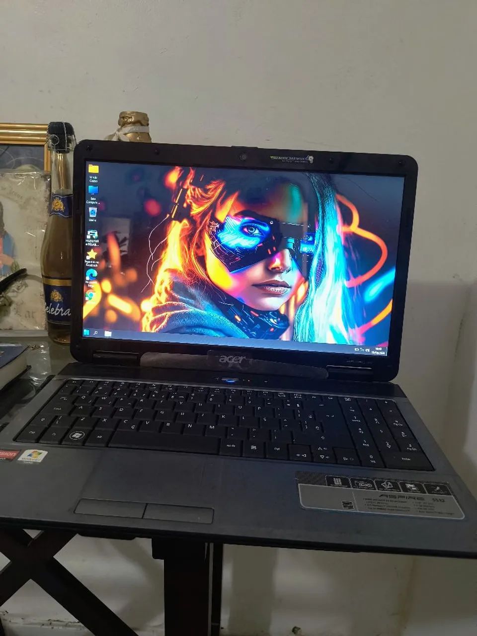 Vendo Notebook Acer - Foto 2