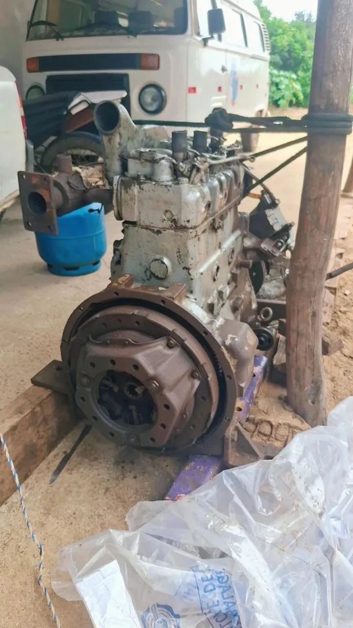 VENDO: Motor MWM 3 Cilindros (D229)  Com Caixa de Marcha - Foto 4