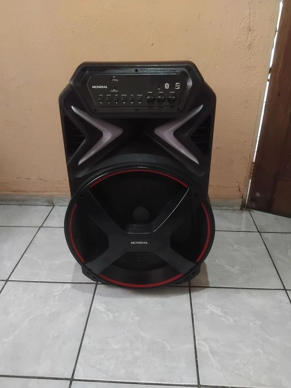 Vendo caixa de som mundial  - Foto 2