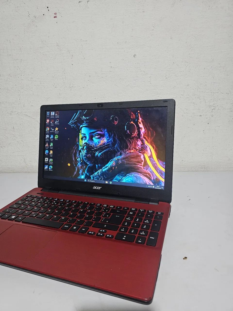Acer Intel já com SSD bateria excelente, windows 11 office muito rápido ótimo estado! - Foto 3