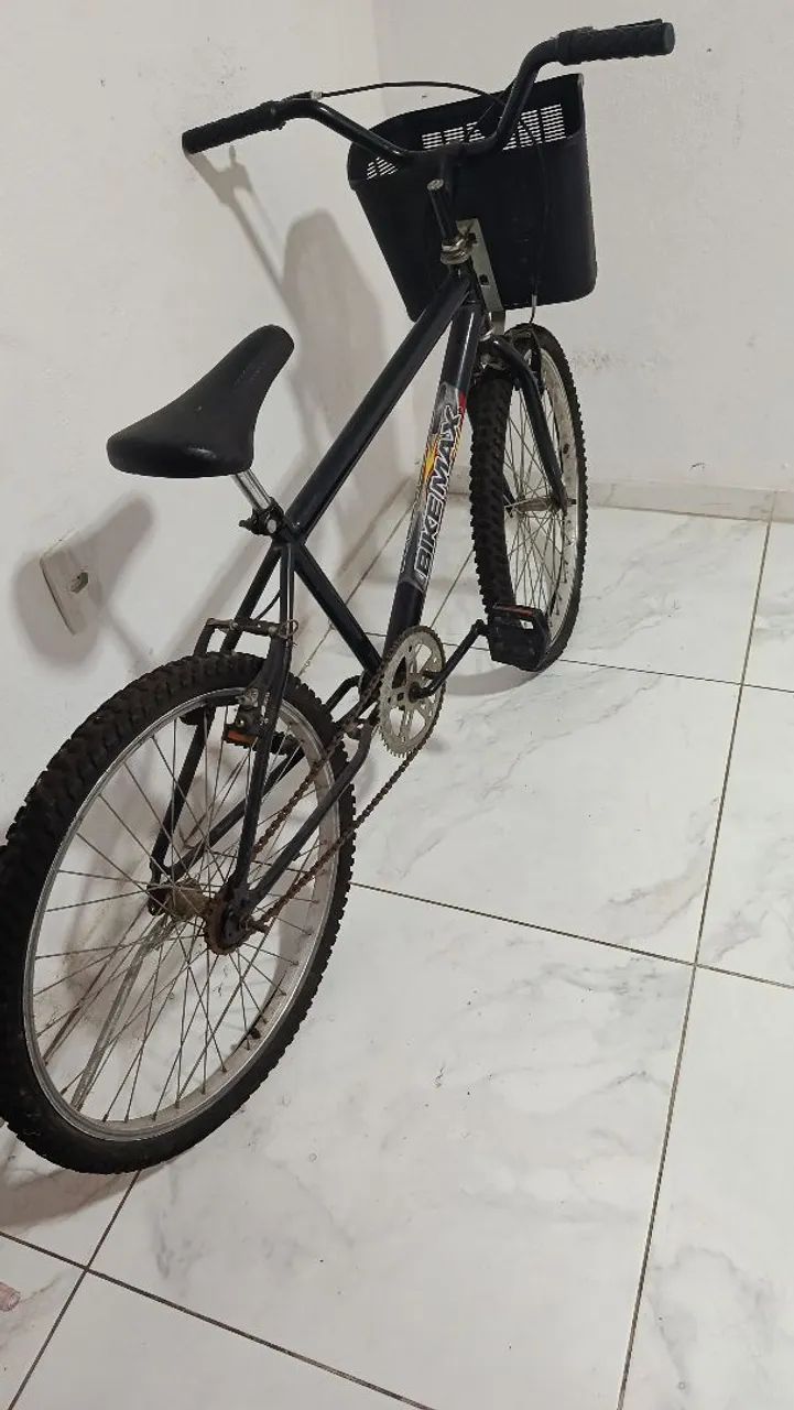 Bicicleta de criança aro 24 preta