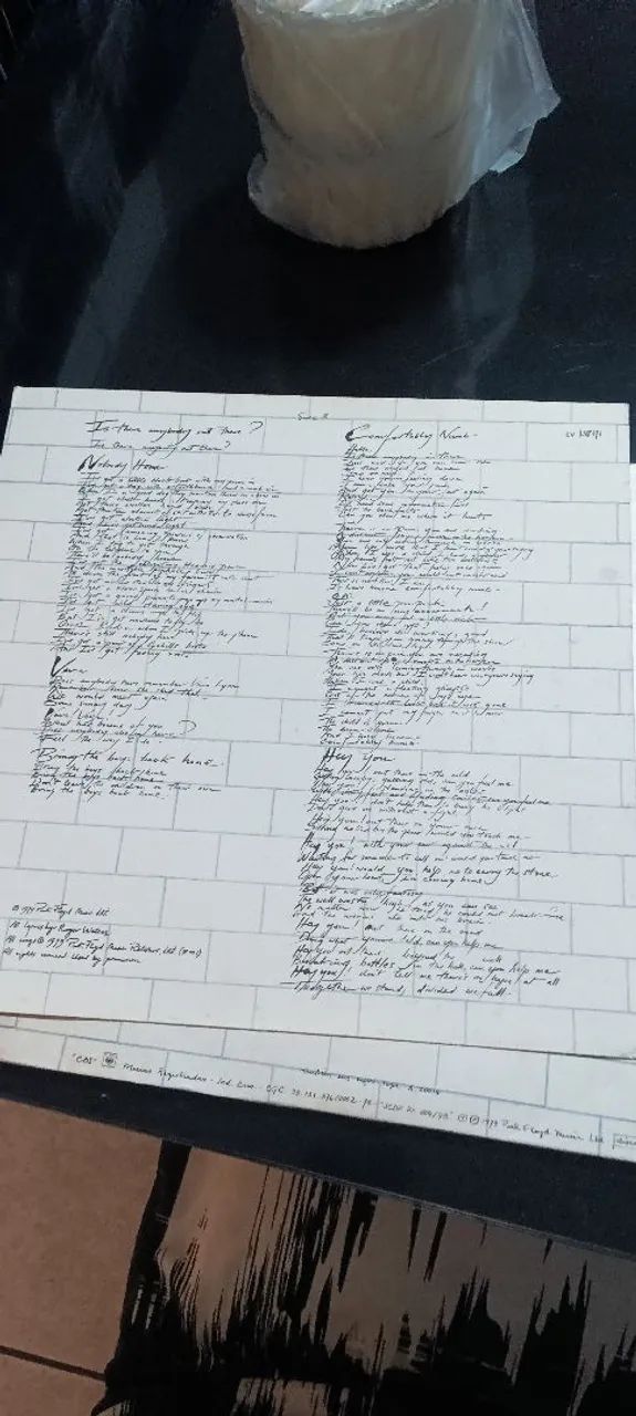 Encarte LP pink Floyd the wall - Foto 4