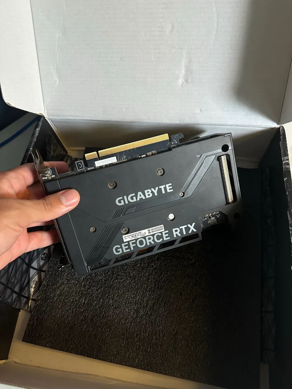 PLACA VIDEO RTX 4060 8GB GIGABYTE - Foto 4