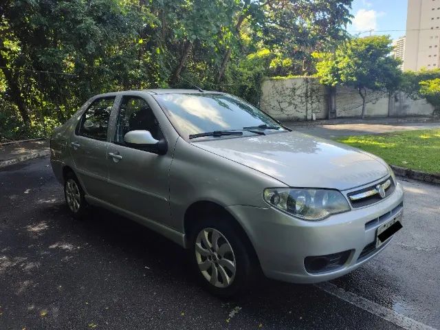 Fiat Siena Siena Celebration 1.0 Fire Flex 8V 4p 2012