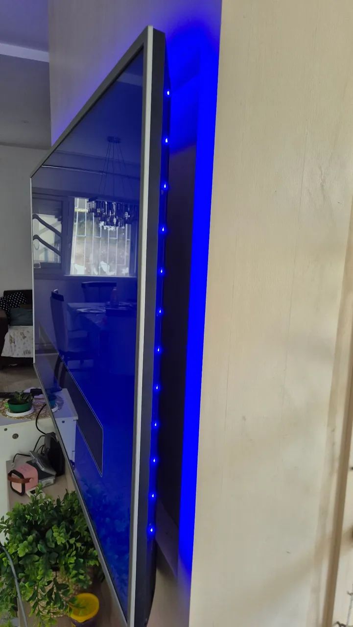 TV 65 polegadas philips com defeito - Foto 3