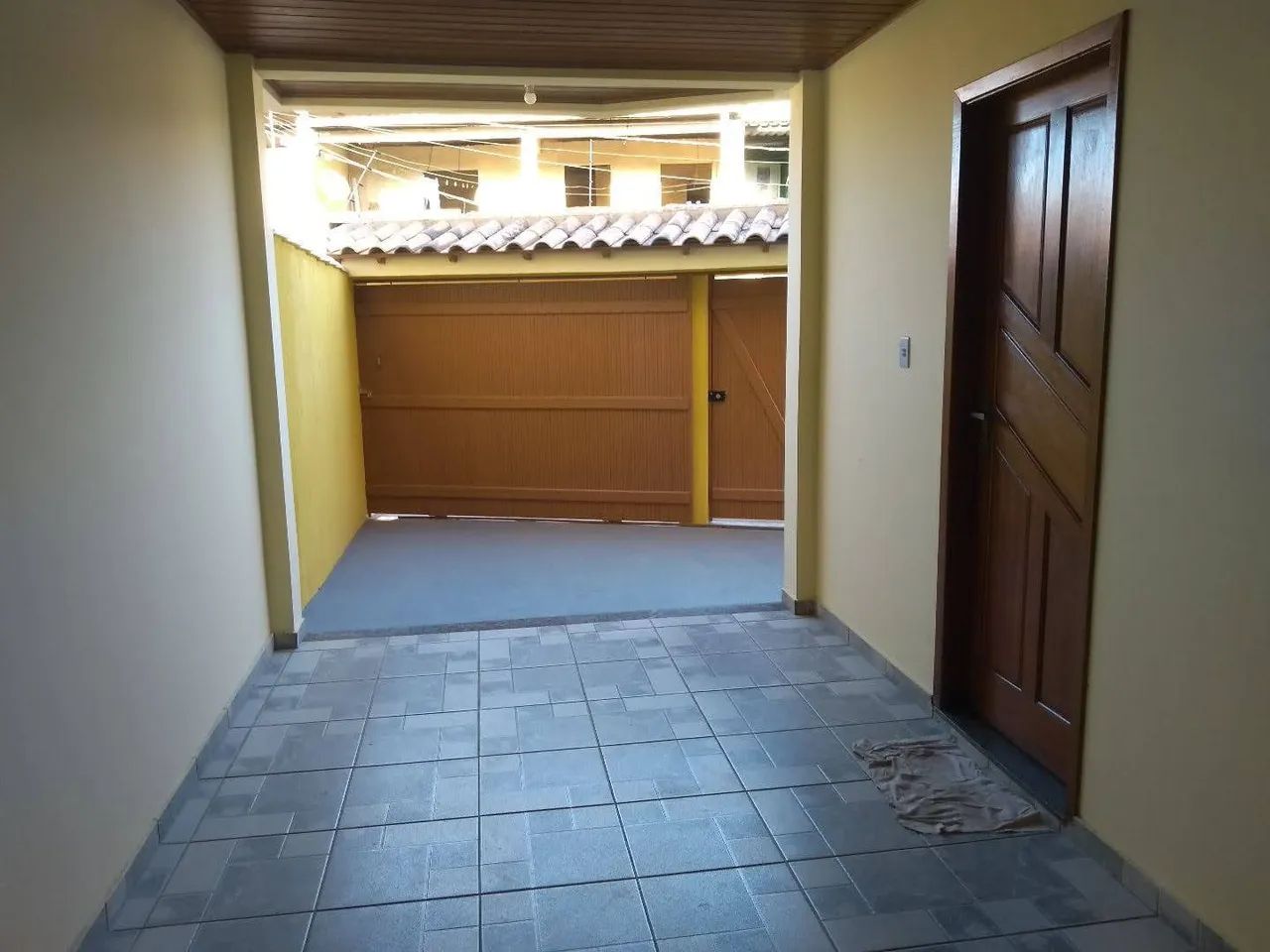 Ótima Casa Duplex ( 3 Qts/Suíte). - Foto 3