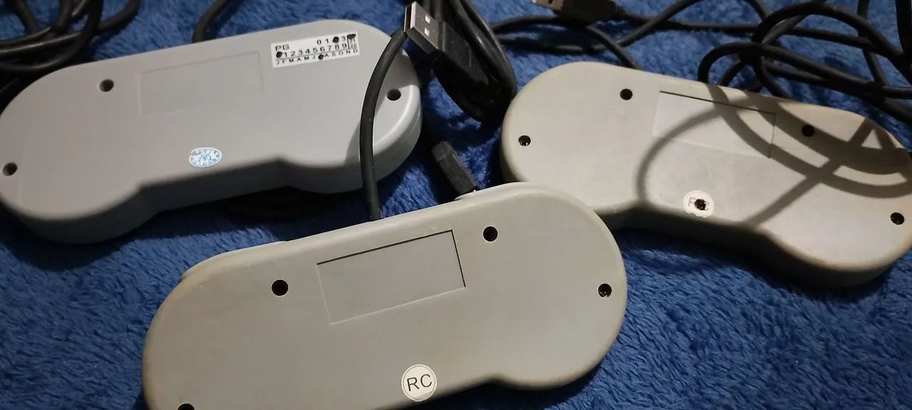 Quatro Controles USB de Super Nintendo - Foto 3