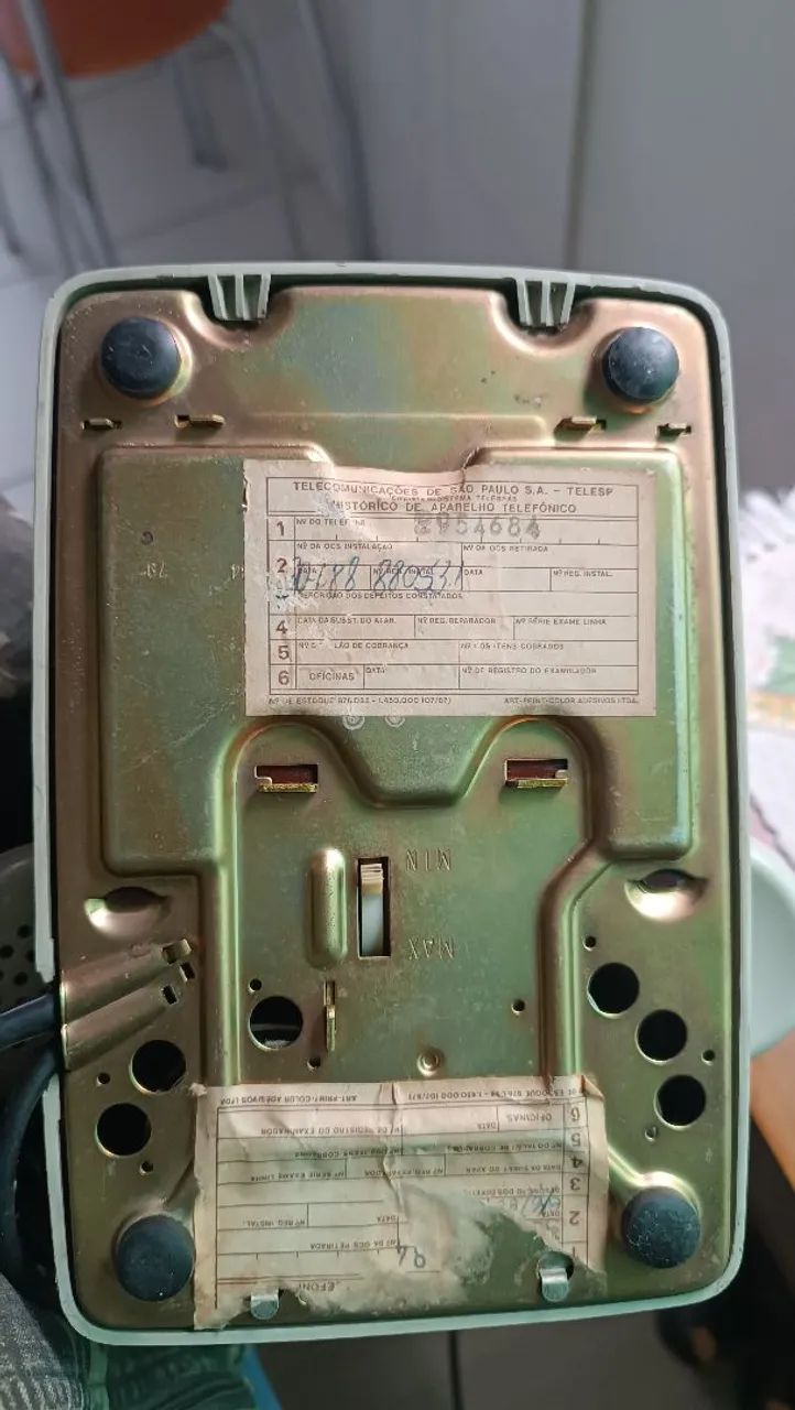 Aparelho de telefone antigo - Foto 3