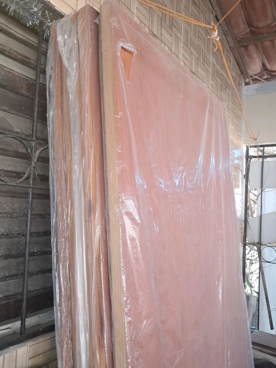 Portas, Janelas com grade e forra - Foto 4
