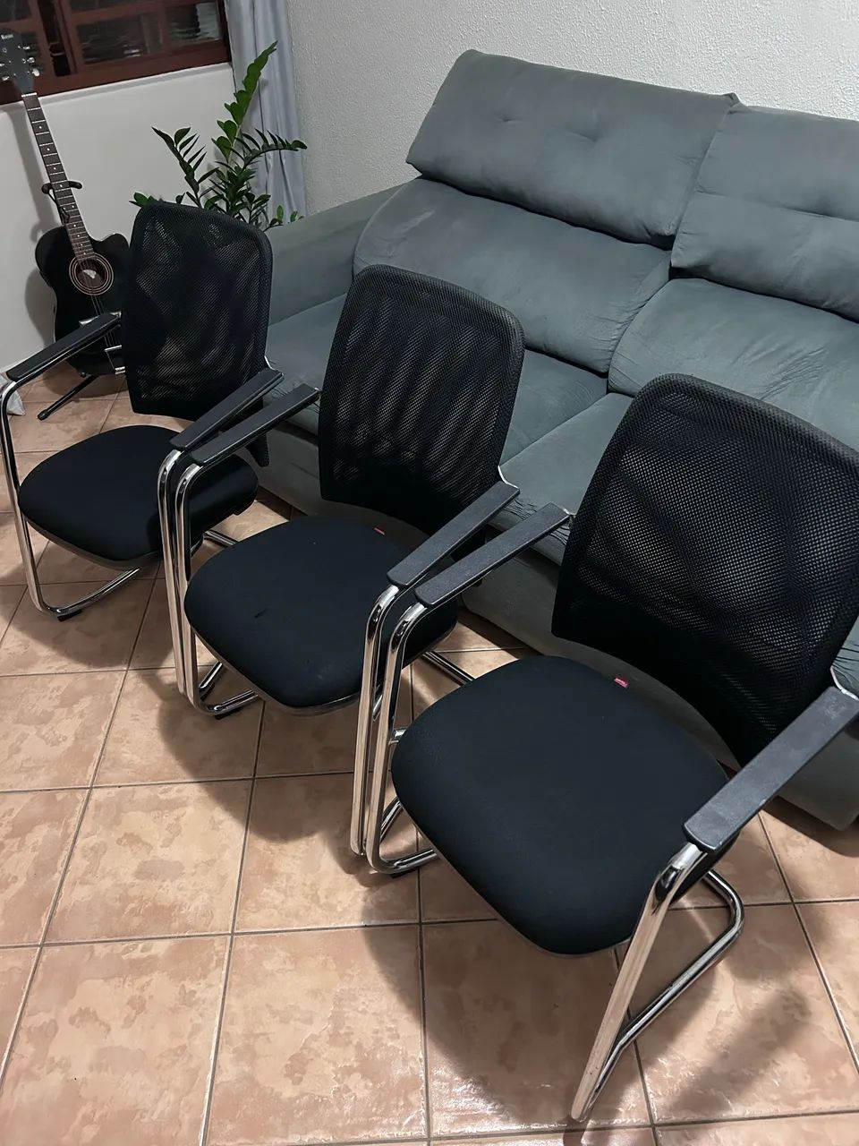 Kit com 3 cadeiras executiva- Cavaletti