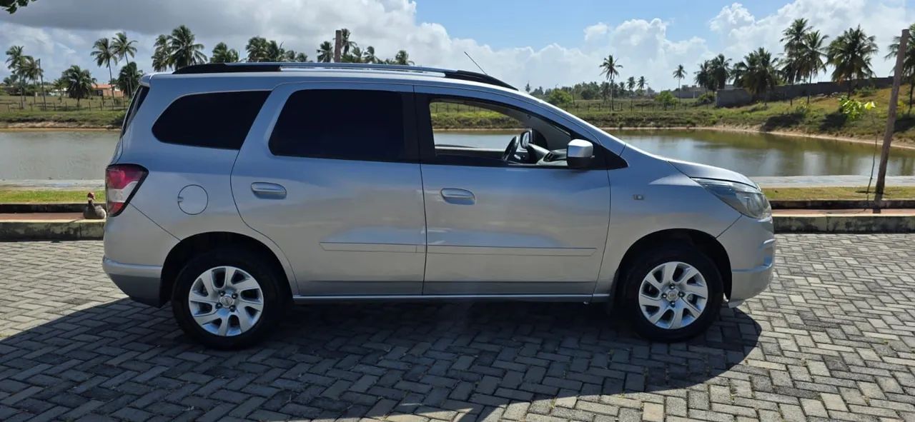 Chevrolet Spin 1.8 8V ECONO.FLEX 5P AUT. 2014