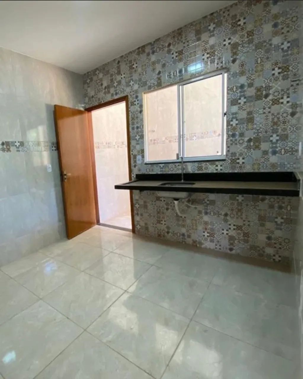ALUGO APT 2 QTS EM ÁGUAS LINDAS - Foto 2