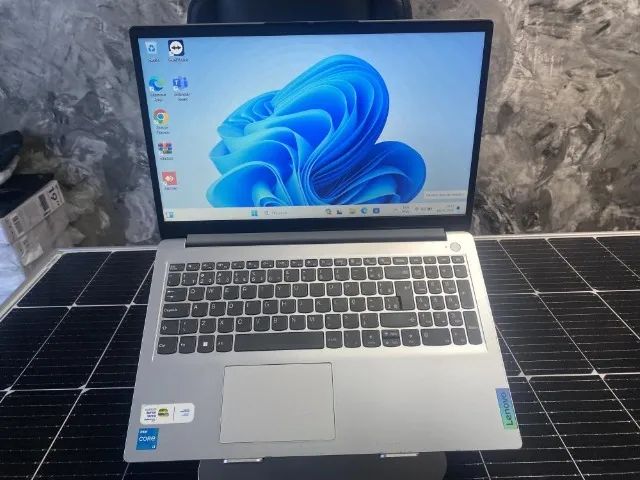 ?Notebook Lenovo Processador: Intel®? Core? i3 - 11° Geração Placa de vídeo: UHD Graphic