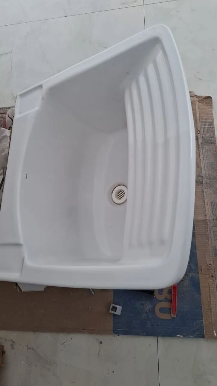 Tanque de Louça Deca 30L