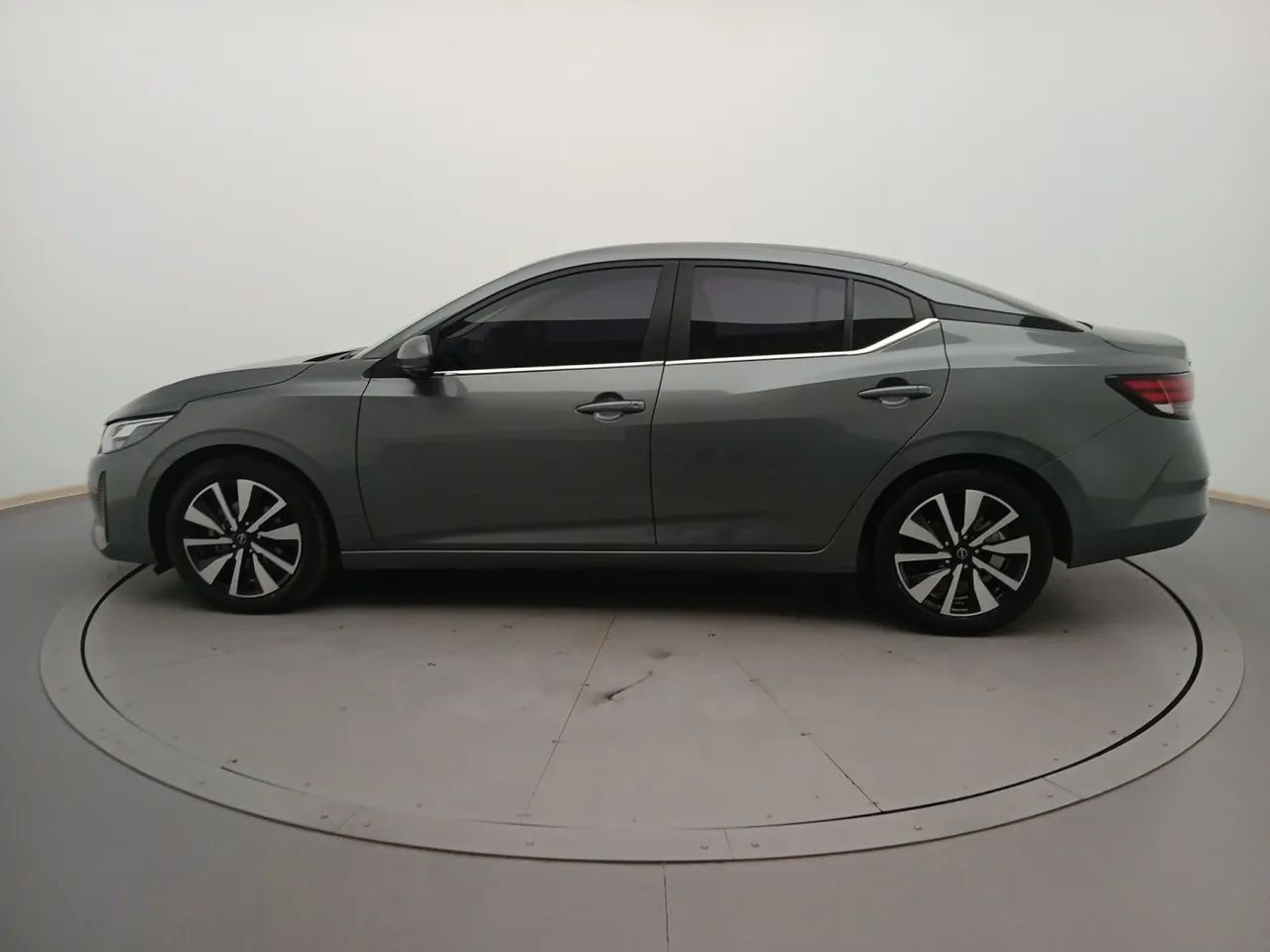 Nissan Sentra Advance 2.0 16V Aut., foto 2 de 18