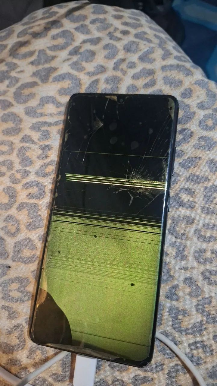 VENDENDO UM S21 ULTRA , TELA QUEIMADA!! - Foto 3