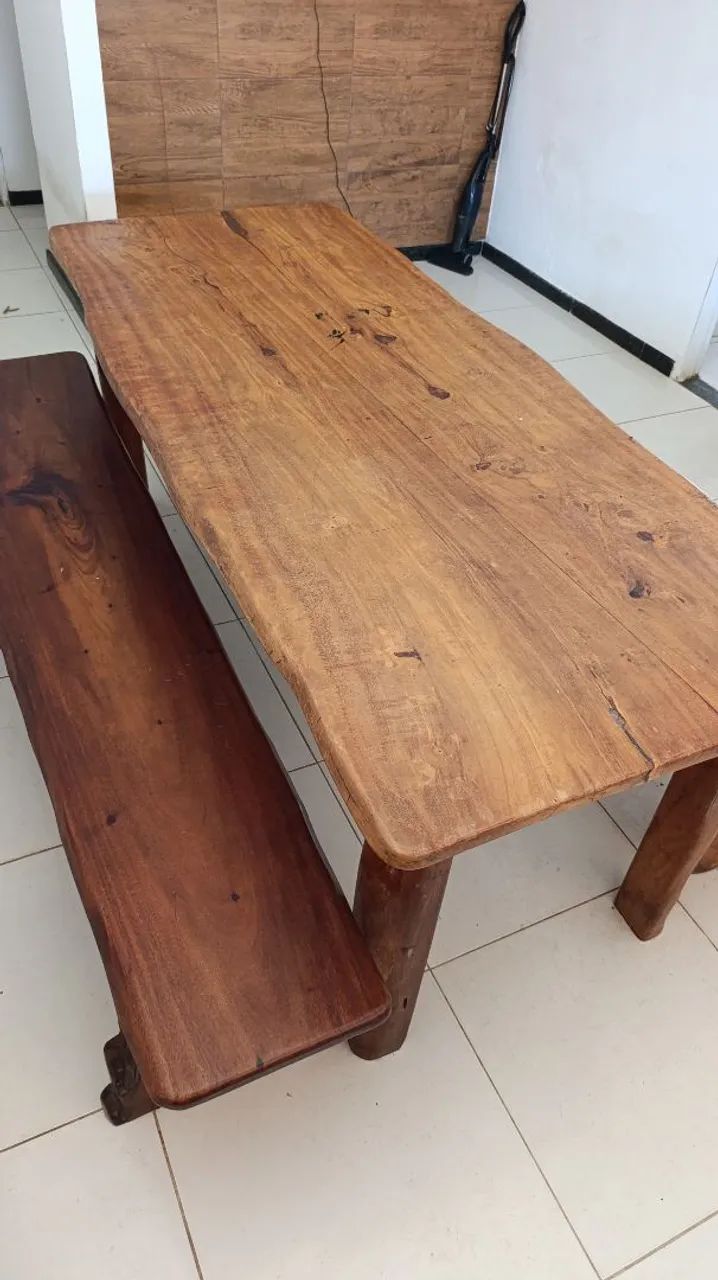 Mesa de Madeira Rústica 