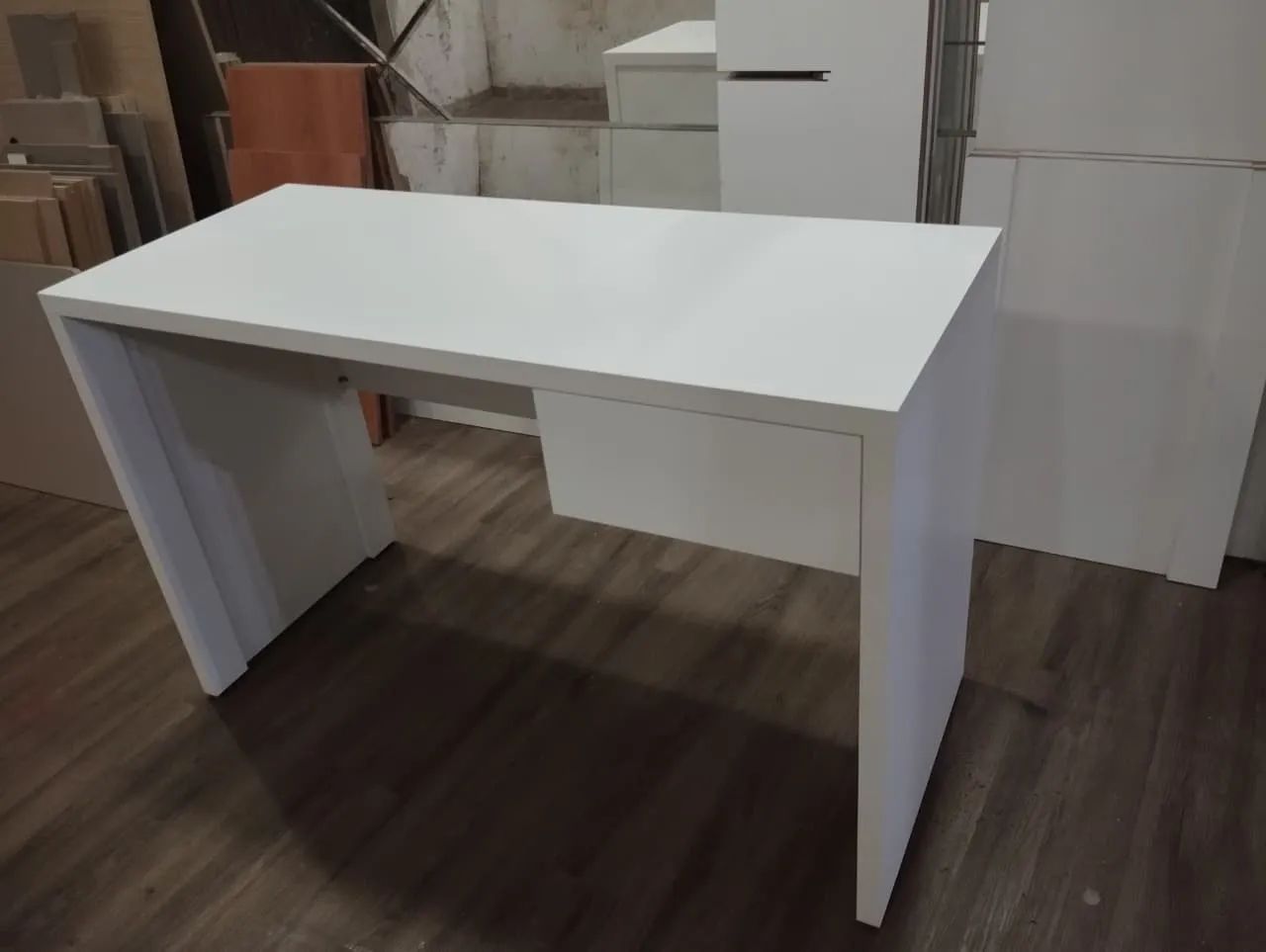 Mesa de escritório 