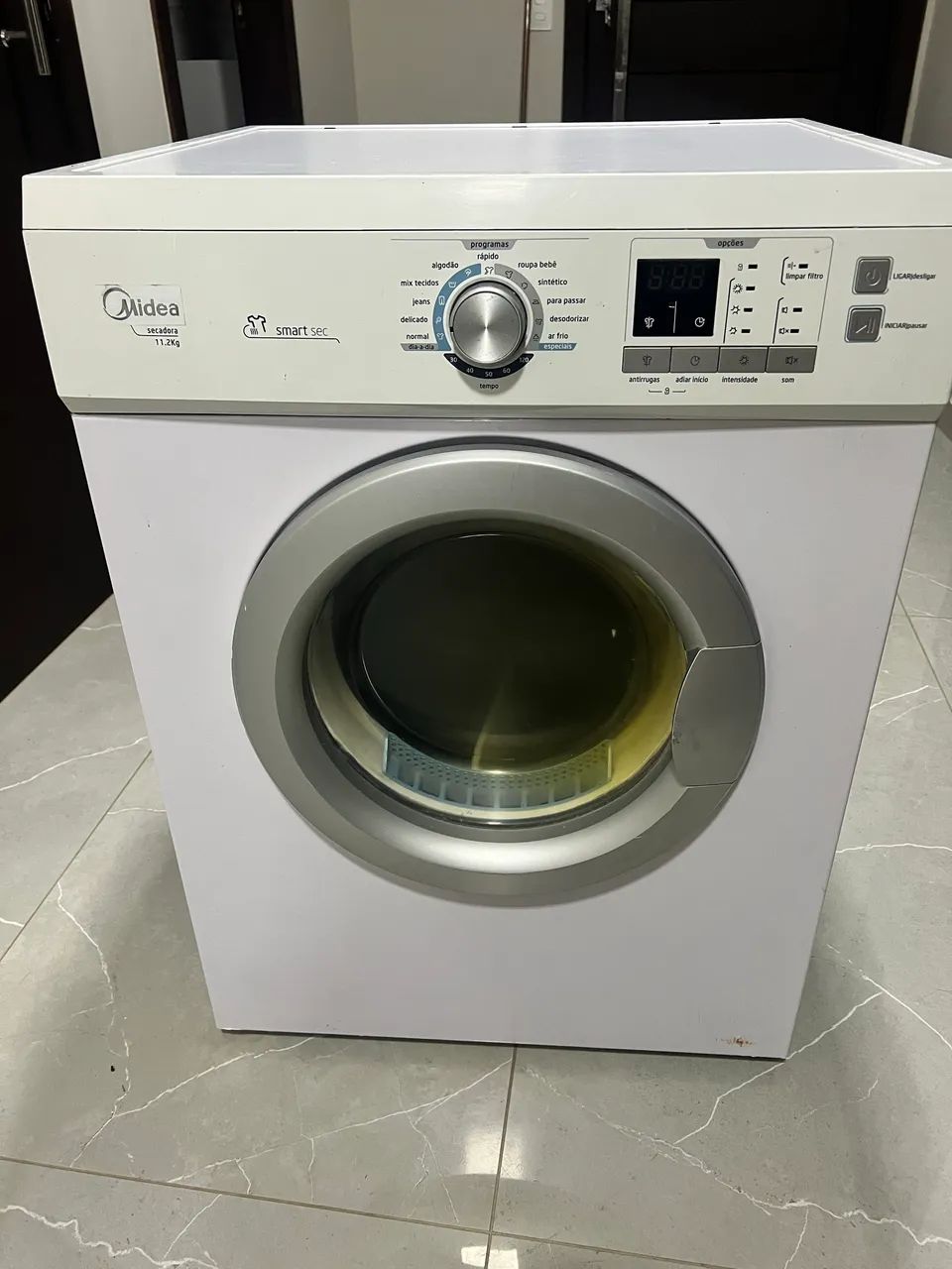 Vende-se secadora midea 11 kg 