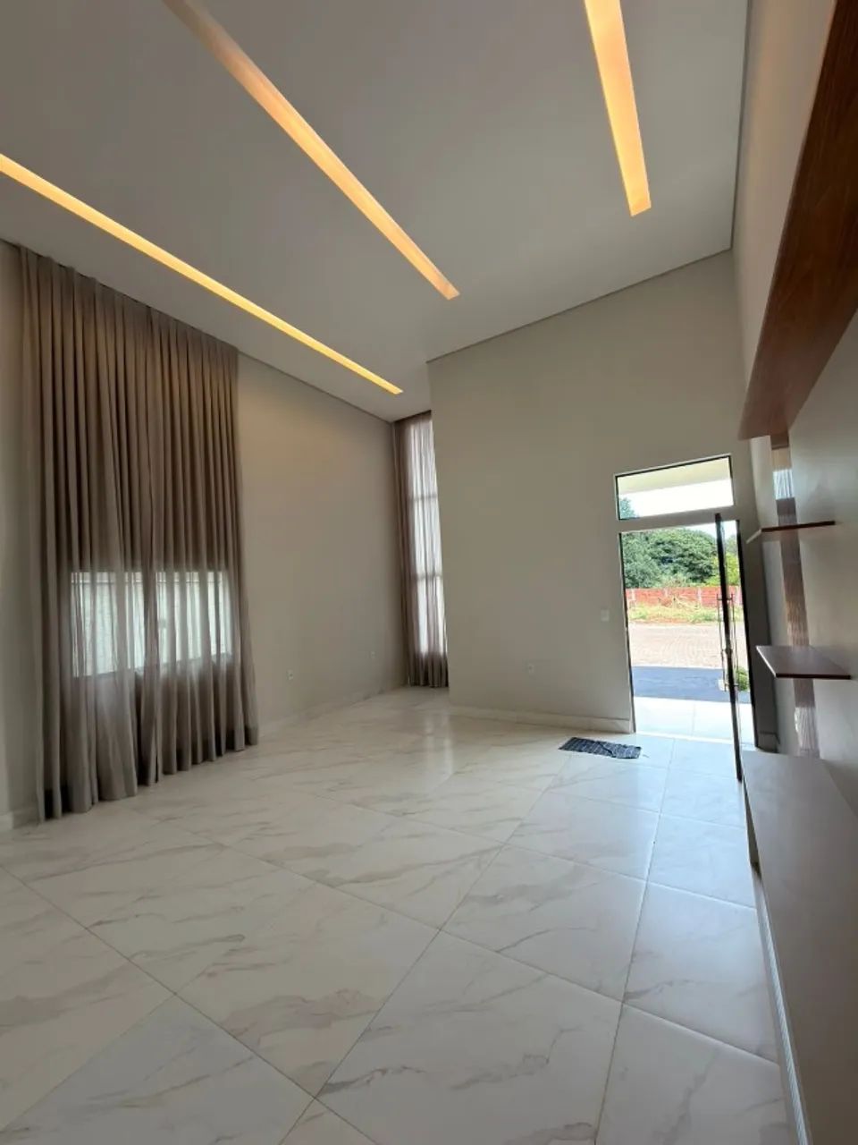 Excelente casa com 03 Qts na Ponte Alta Norte - Foto 3