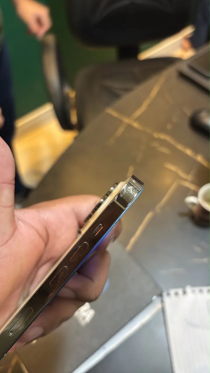 IPHONE 14 pro max 1TB - Foto 4