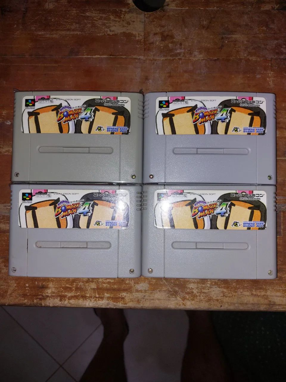 BOMBERMAN 4 
