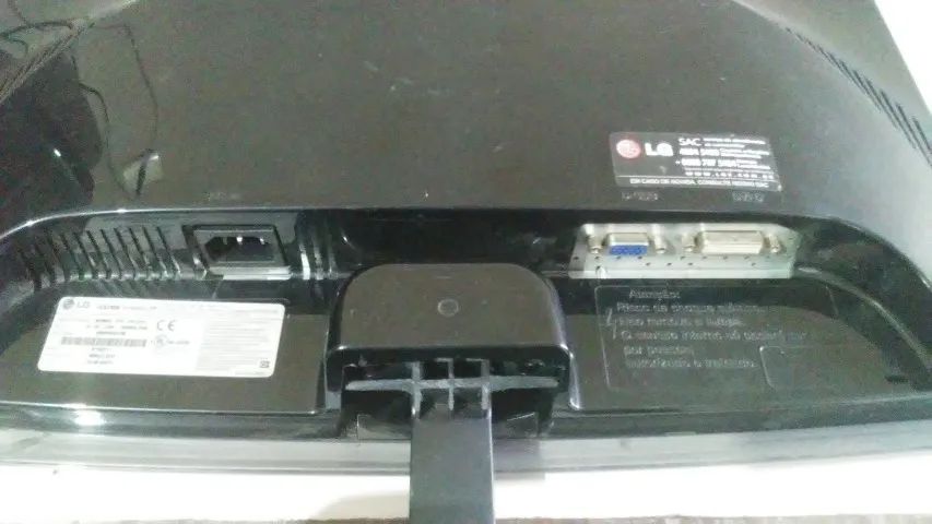 VENDO MONITOR USADO DE 19 POLEGADAS - Foto 4