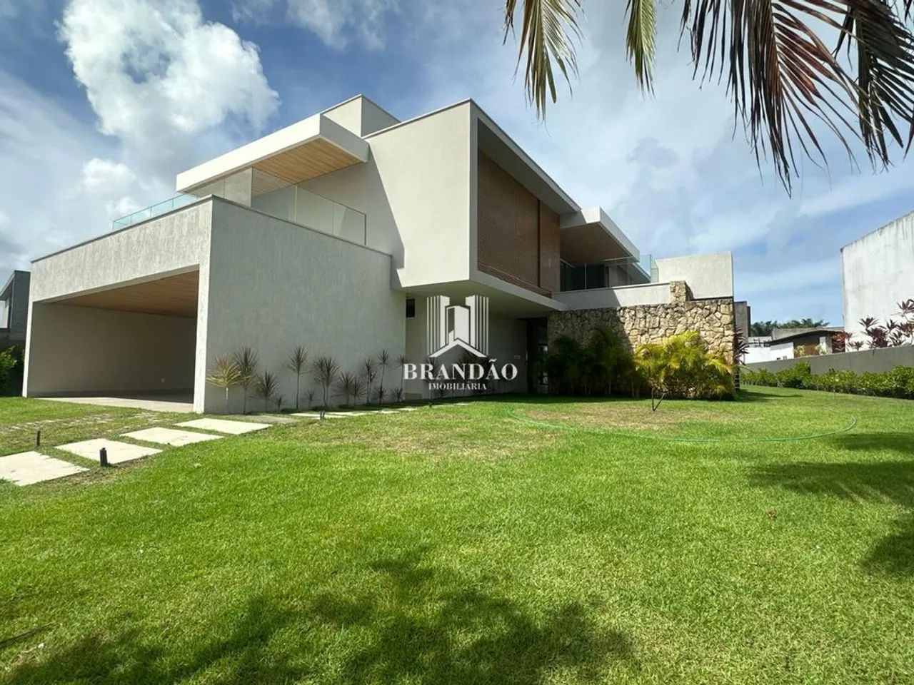 Exclusividade, sofisticação e localização privilegiada no Condomínio Laguna - Foto 2