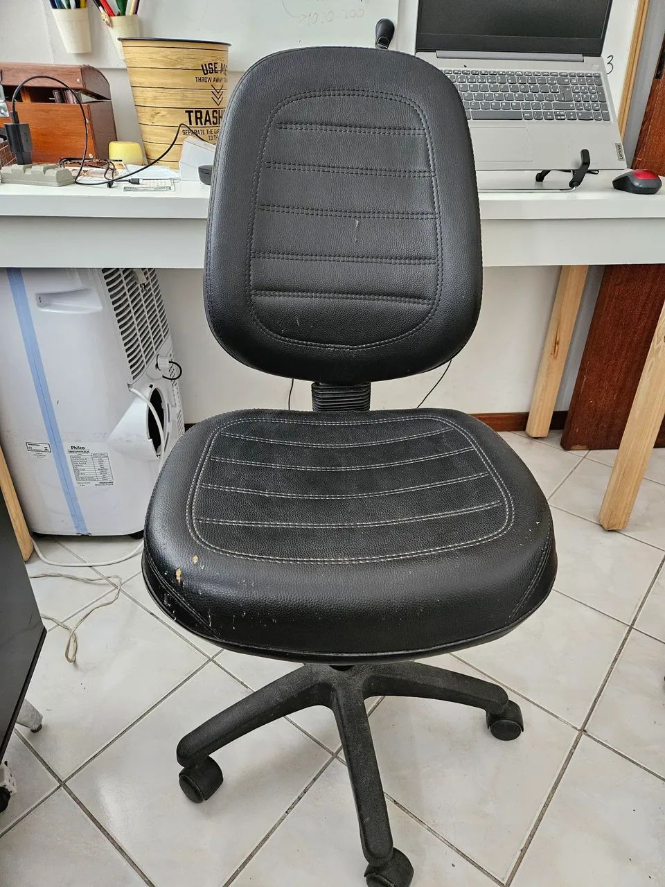 Cadeira giratória de escritório 