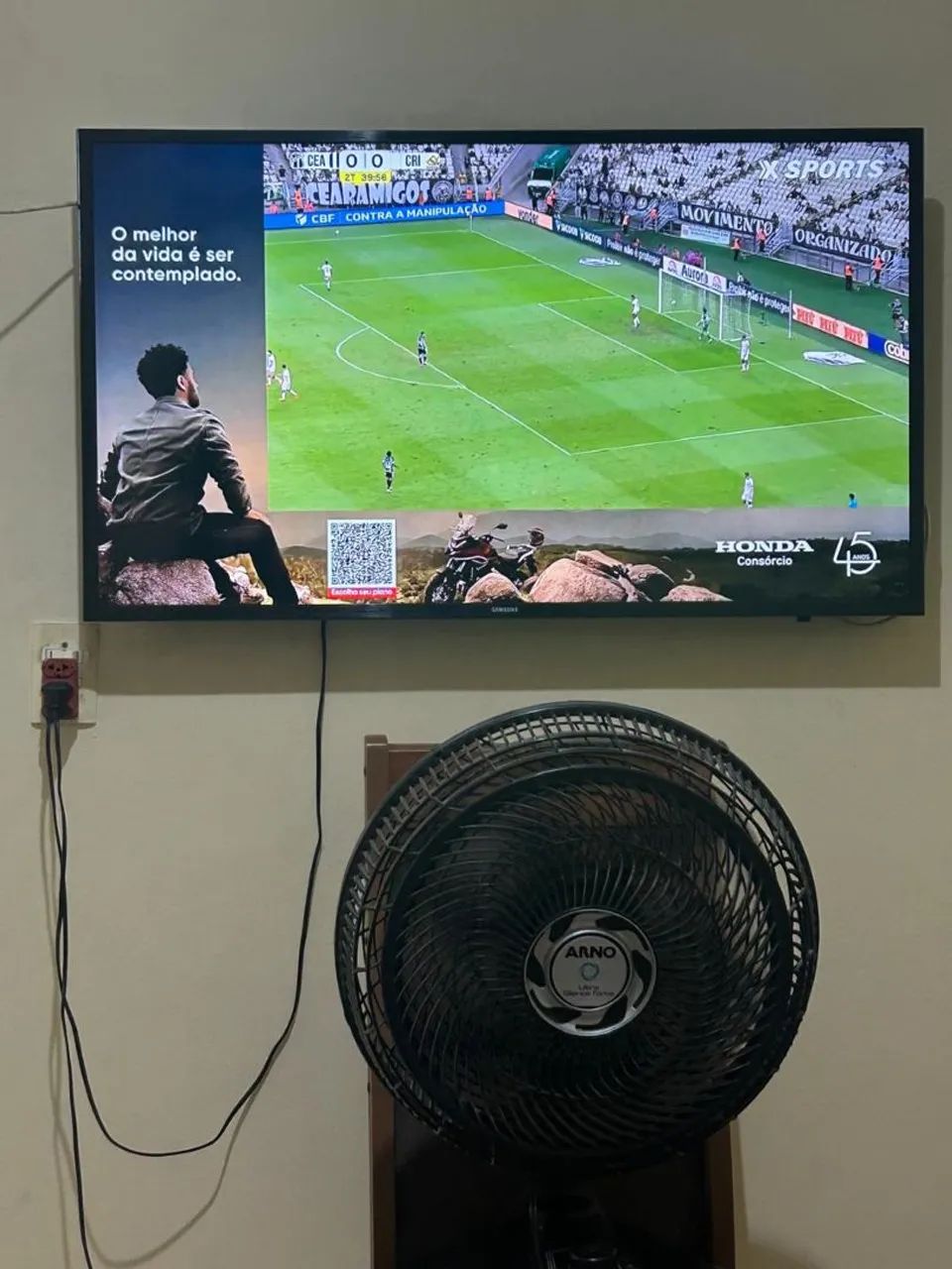 Vendo linda tv Samsung smart 43 polegadas  - Foto 4