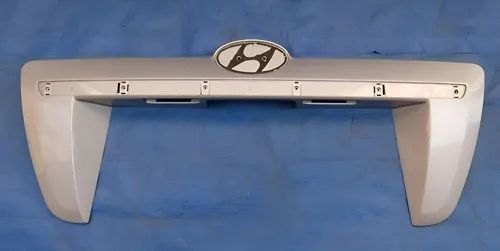 Moldura Placa Traseira Tucson 2008 - 2014 Detalhe Prateado - Foto 6