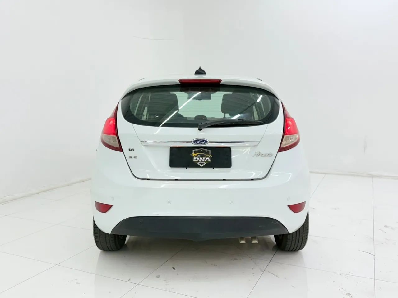 Ford Fiesta 2012 - Foto 5