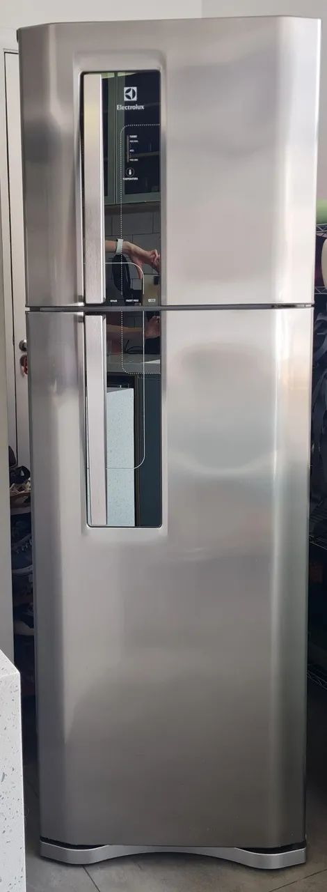 Refrigerador Electrolux Frost Free 382l DF42X Inox Usado - Foto 4