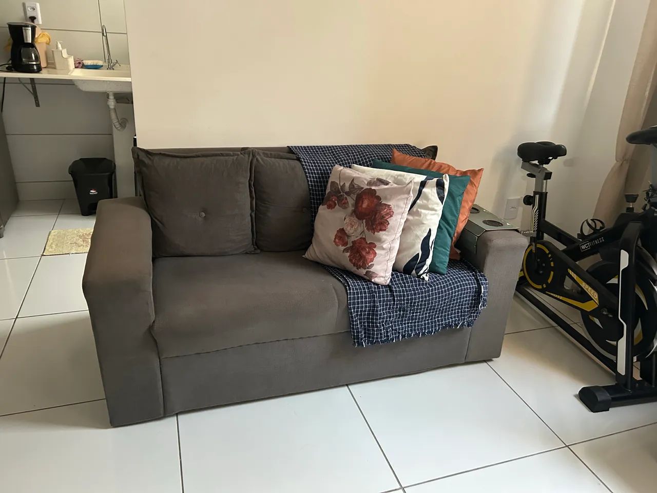 Vende se - Foto 4