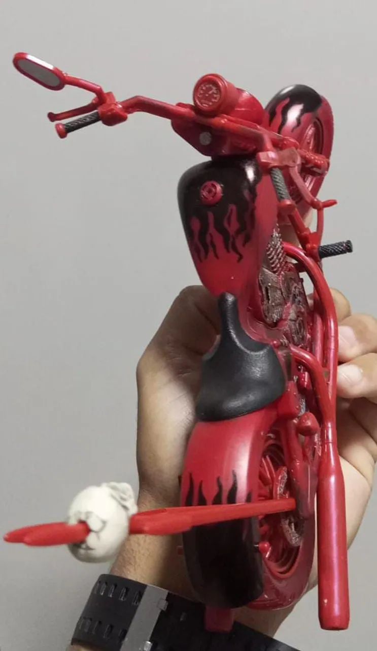 MOTO MARVEL LEGENDS sem effects  - Foto 2