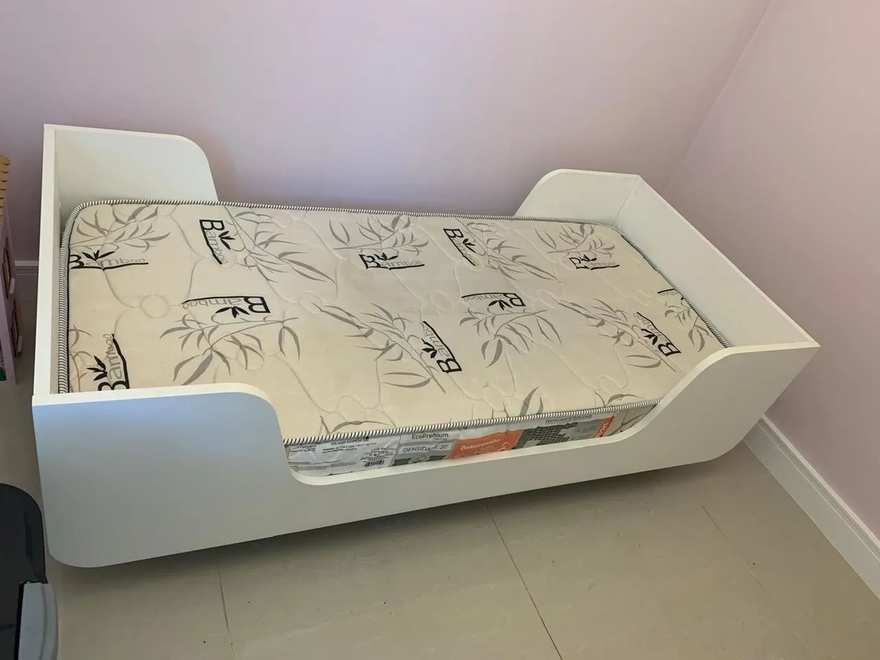 Cama e colchão para seu pequeno 