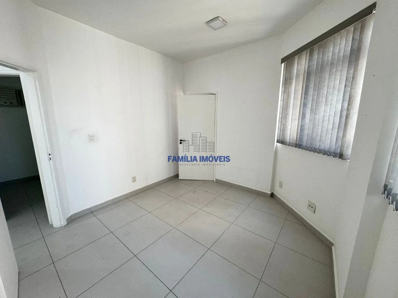 Comprar sala comercial na Pompéia em Santos - Foto 5