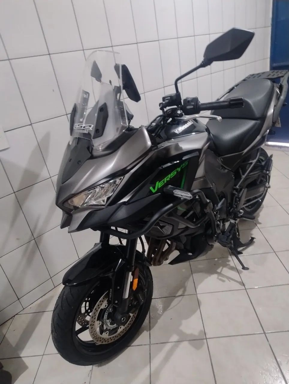 Versys 1100 super nova