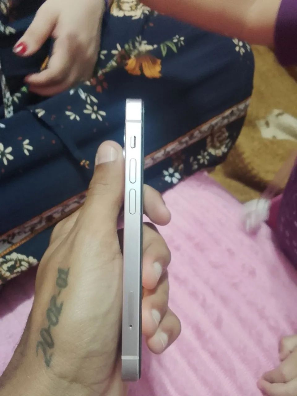 Iphone 13 mini 64gb - Foto 4