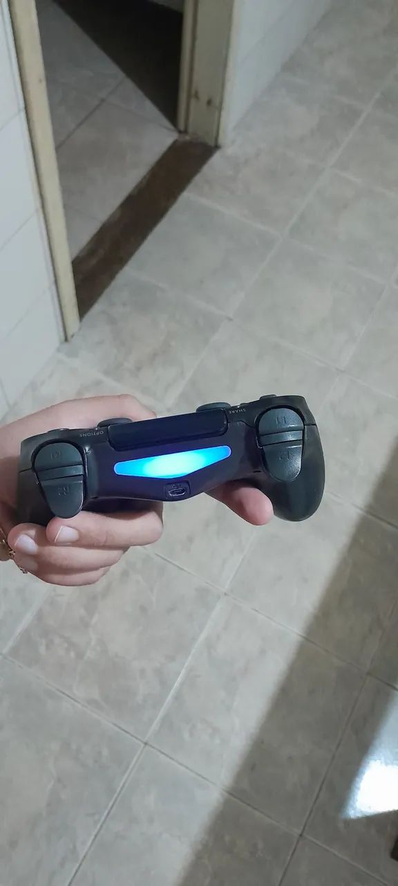 Controle compatível com PC e PS4 - Foto 3