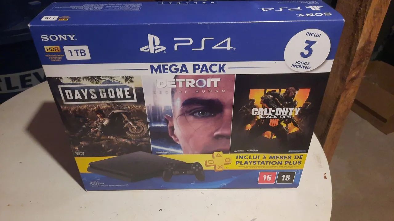 Caixa de ps4 Slim