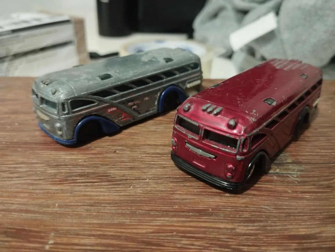 Ônibus Hotwheels 